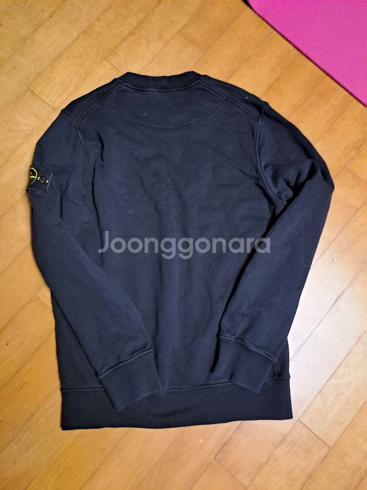 스톤아일랜드 블랙 맨투맨 M사이즈--4