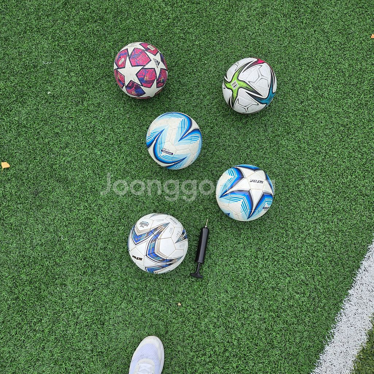 폴라리스, 아디다스, 챔스 축구공 팝니다.--0