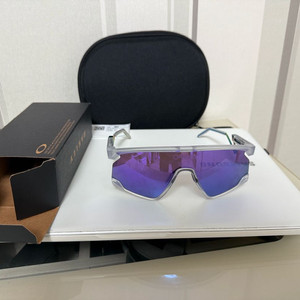 오클리 박스터 Bxtr metal 고글 팝니다