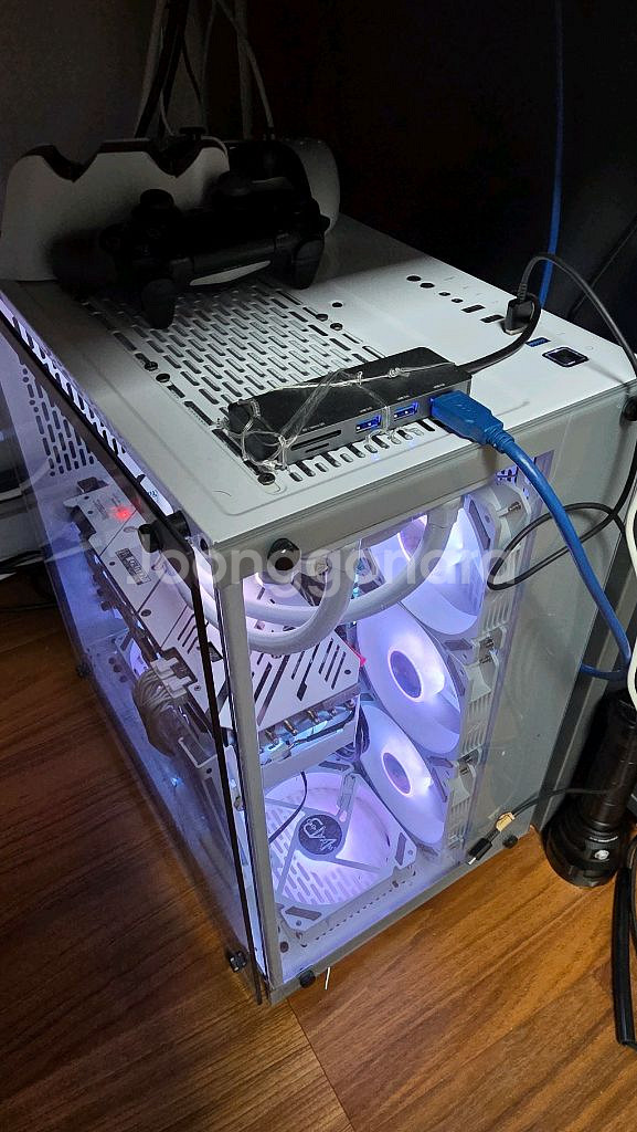 데스크탑 5600x 3080 수냉쿨러 초고급셋--1