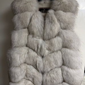 국제모피 사가폭스 폼폼이 퍼베스트