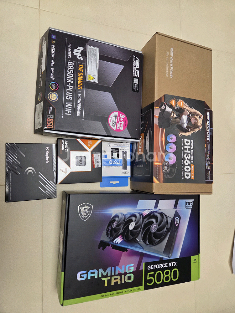 9800x3d, b850m wifi, 5080 트리오--2