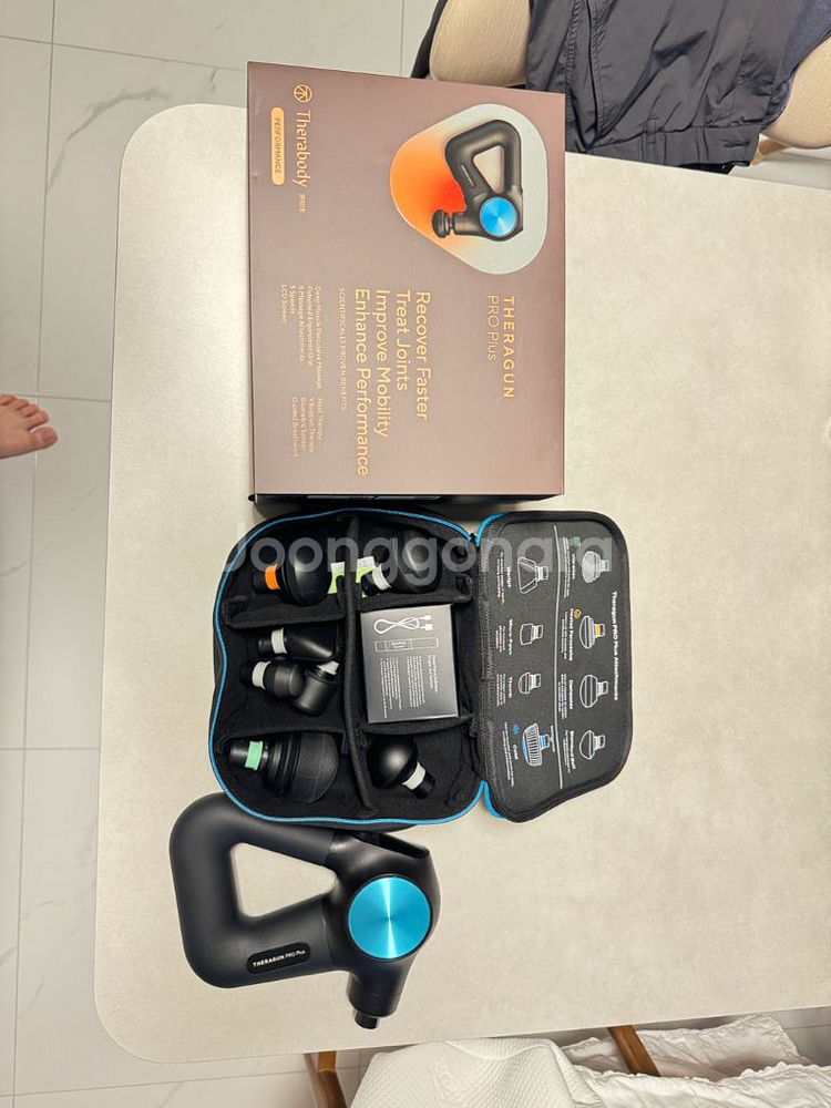 테라바디 테라건 프로 플러스 마사지건 판매합니다--0