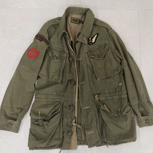 폴로 야상 판매합니다.