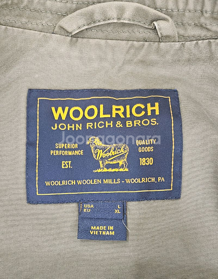 울리치 야상 판매합니다.--3