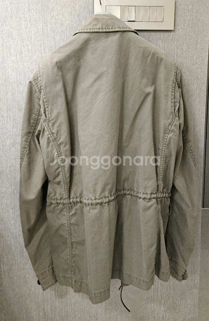 울리치 야상 판매합니다.--2