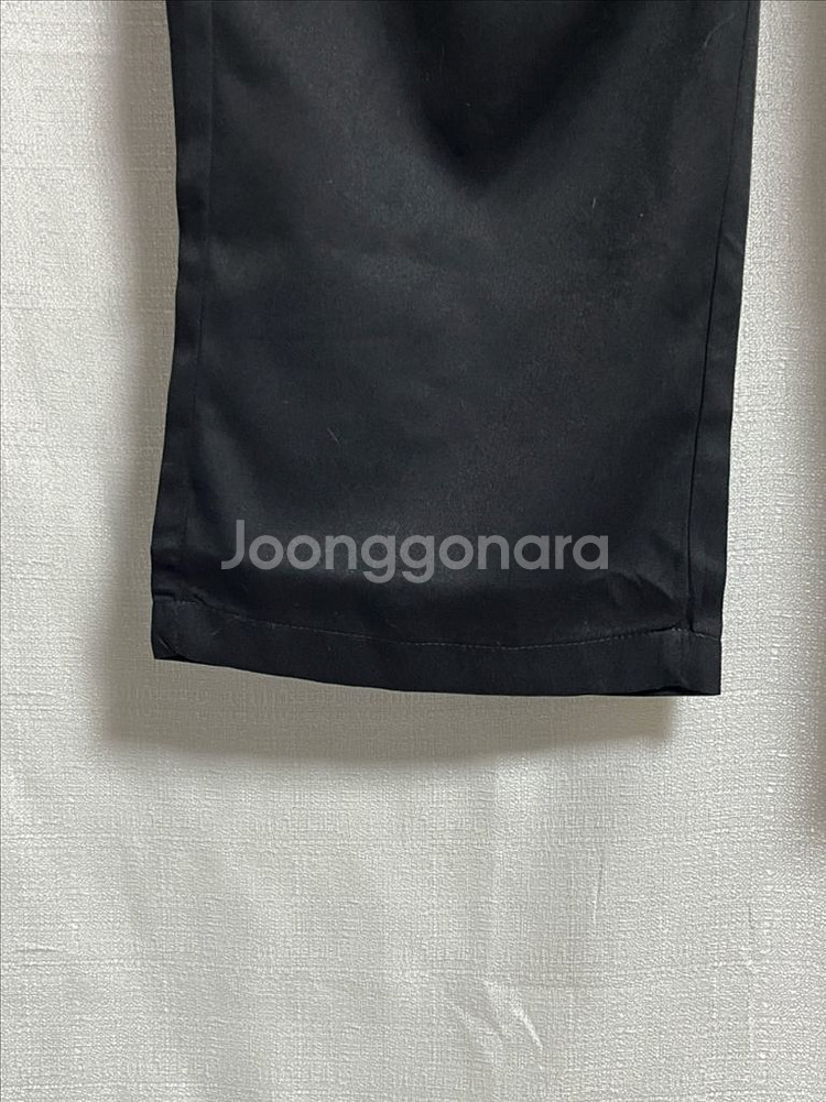새상품 파라슈트 와이드핏 카코바지 31--1