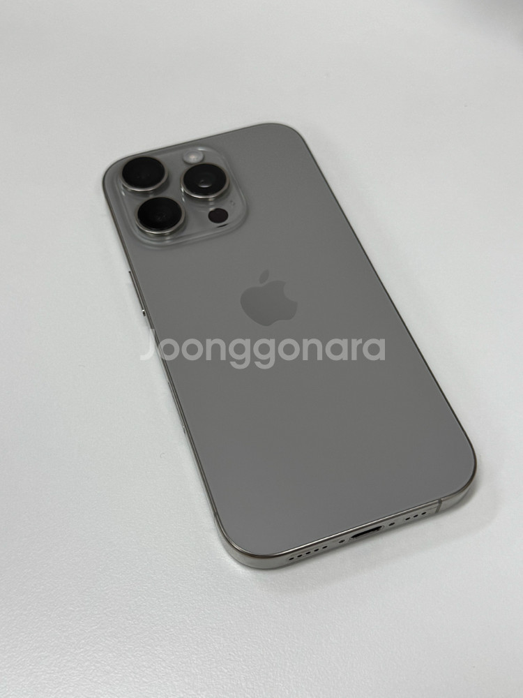 아이폰 16프로 내추럴티타늄 512GB (5개월 사용)--2