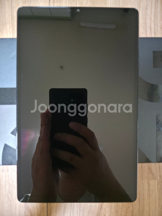 Y700 2세대 내수롬 ( Y702 ) 팝니다.--0