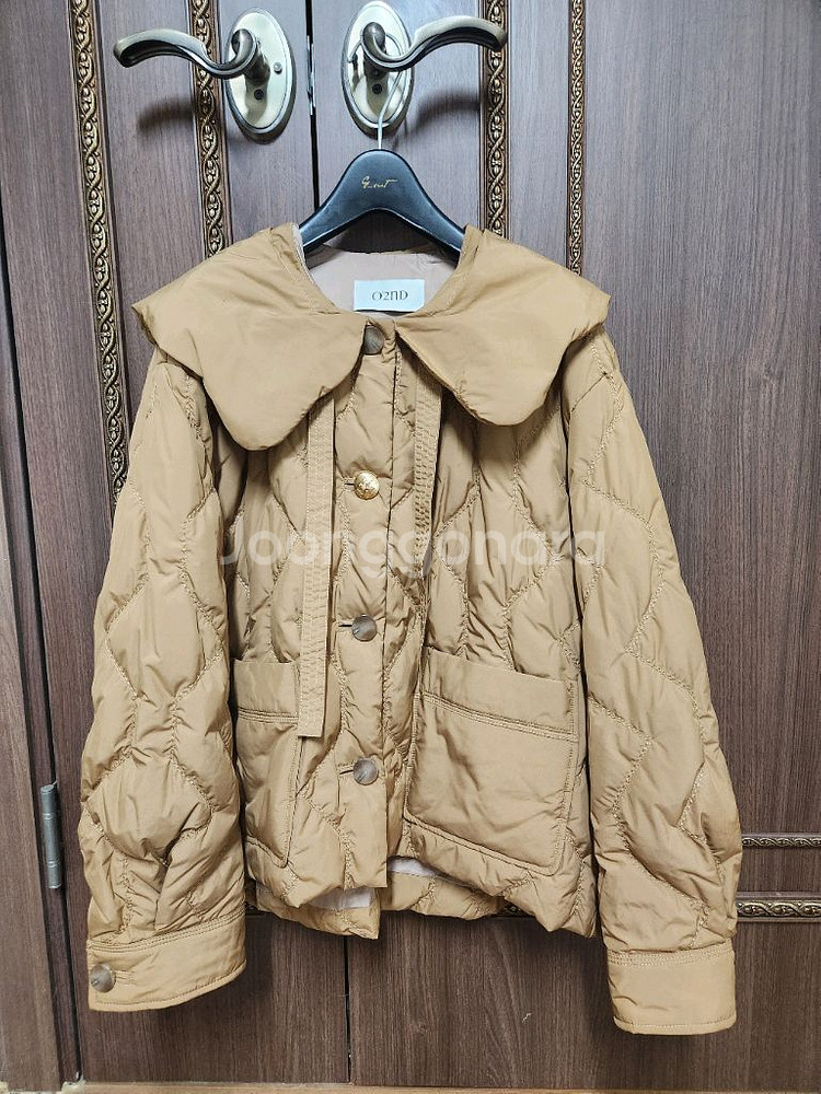 오즈세컨 퀼티드 칼라 구스다운--0