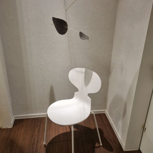 프리츠한센 체어