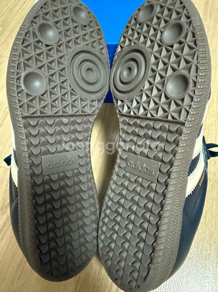 아디다스 삼바 네이비/화이트 235(1회 착용)--4