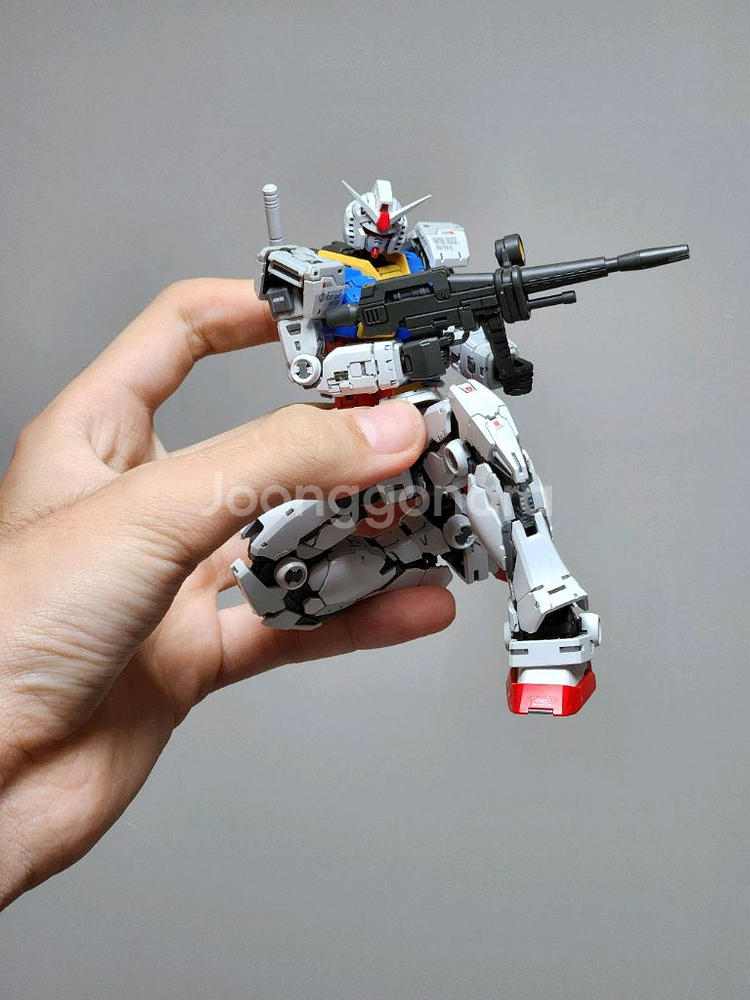 RG 퍼스트 건담 2.0 조립하자품--0