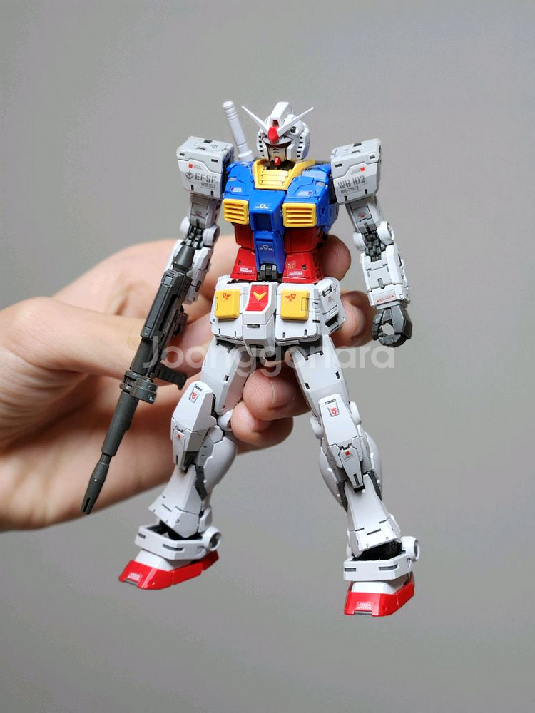 RG 퍼스트 건담 2.0 조립하자품--3