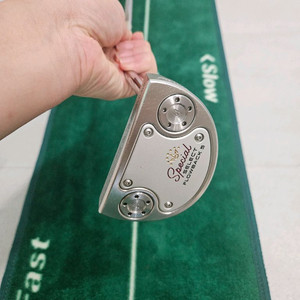 스카티카메론 플로우백5 퍼터