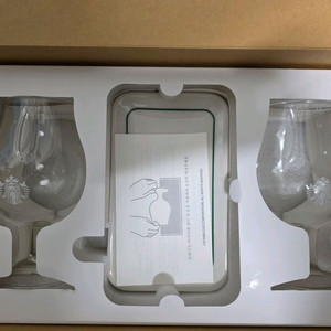 스타벅스 와인잔 세트 판매 합니다