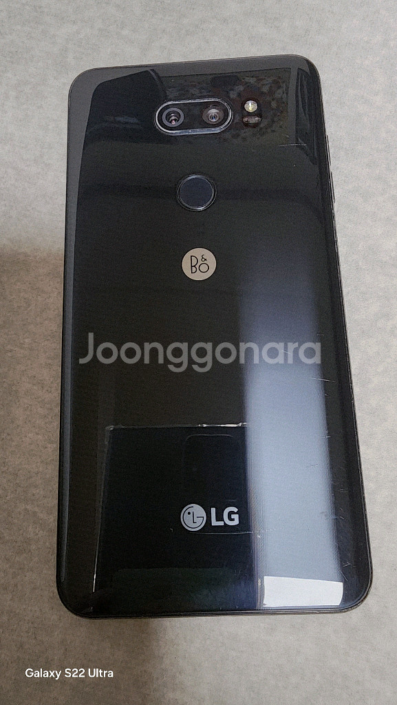 LG V30+ 128gb--1
