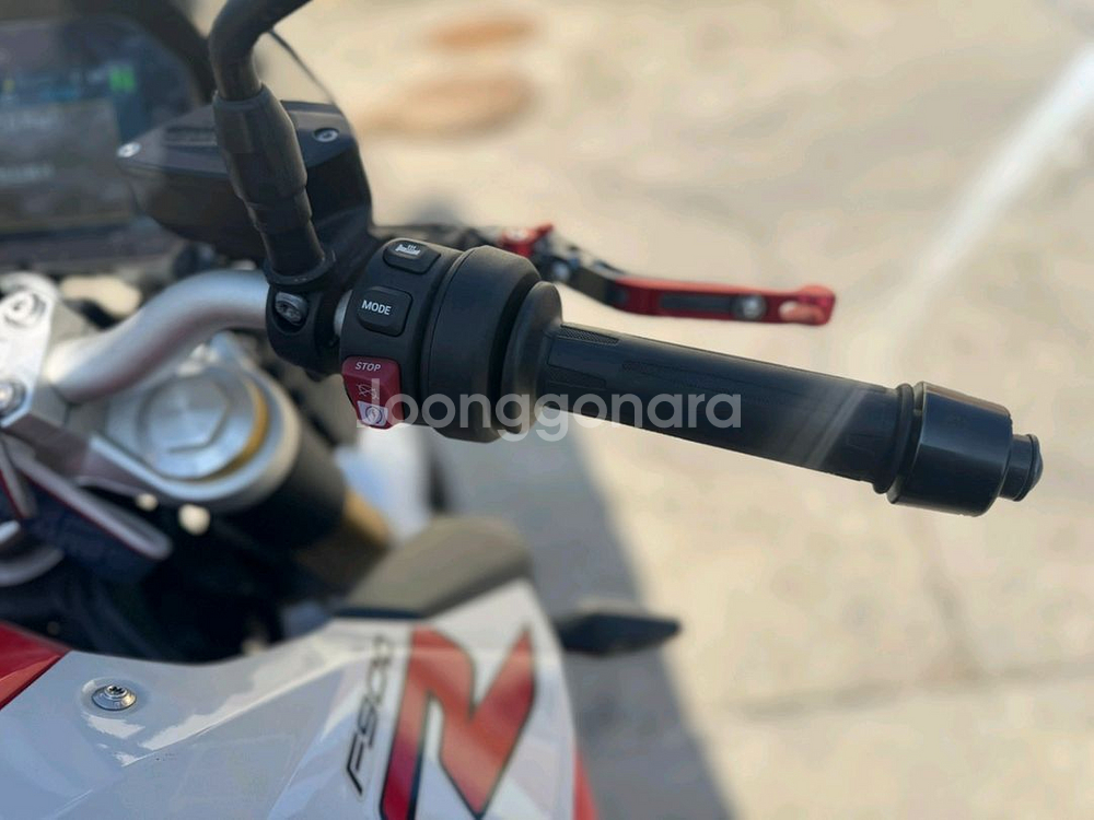 bmw f900r 20년 1인신조 판매합니다--9