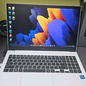 갤럭시북 플러스2 11세대cpu 무기스 새거컨디션