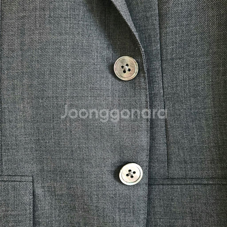 톰브라운 자켓. 백화점 정품 / 그레이컬러 /--2