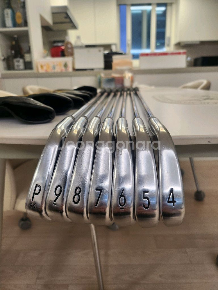 타이틀리스트 T100 2세대 4-P 7아이언 팝니다--0