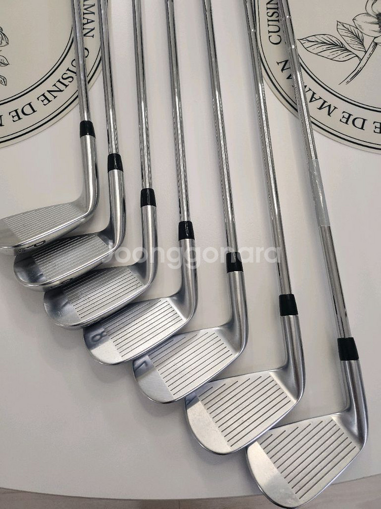 타이틀리스트 T100 2세대 4-P 7아이언 팝니다--2