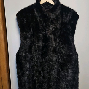 밍크 조끼 팝니다(하프기장)