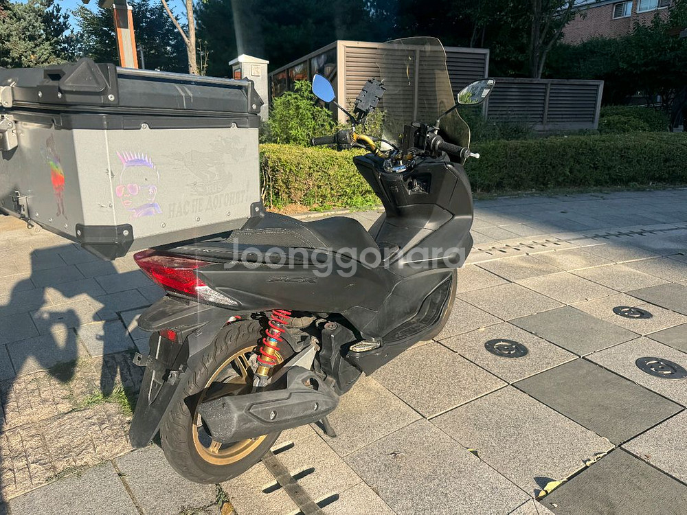 혼다 pcx150 16년형 멧블랙 짧은키로수 팝니다--2