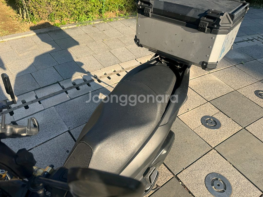 혼다 pcx150 16년형 멧블랙 짧은키로수 팝니다--7