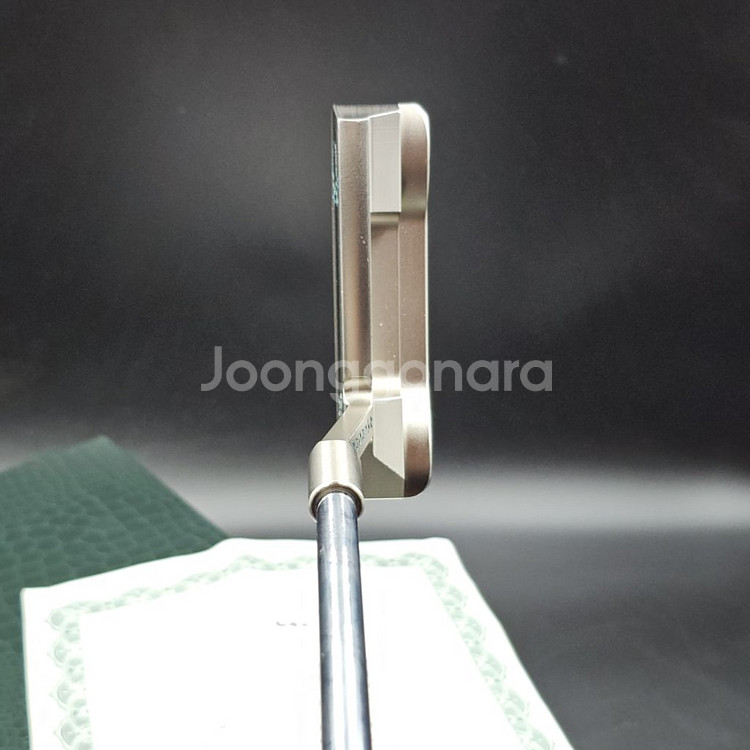 한정판 스카티카메론 2002 마스터즈 소장용 퍼터--4