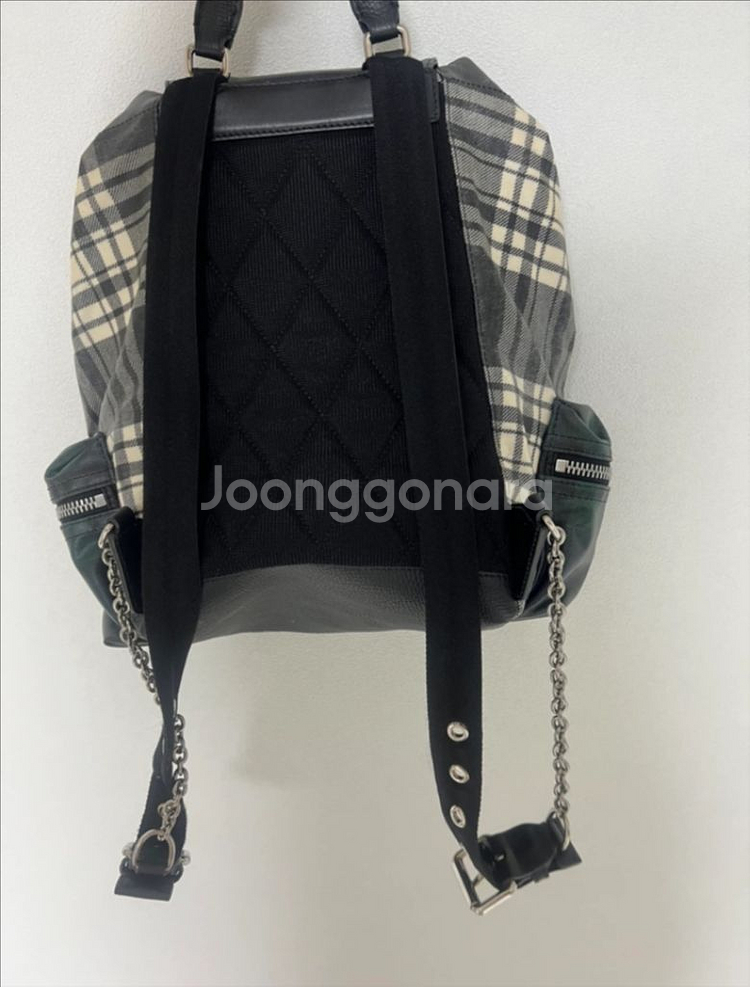 버버리 백팩 가죽--1
