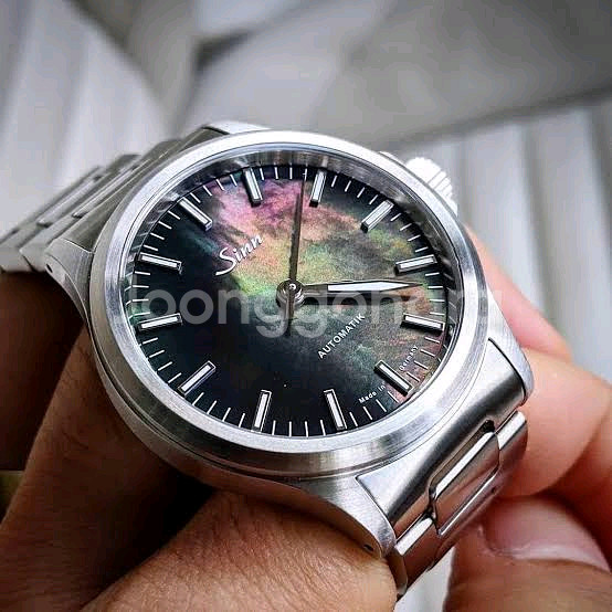 sinn 556i mother of pearl--1