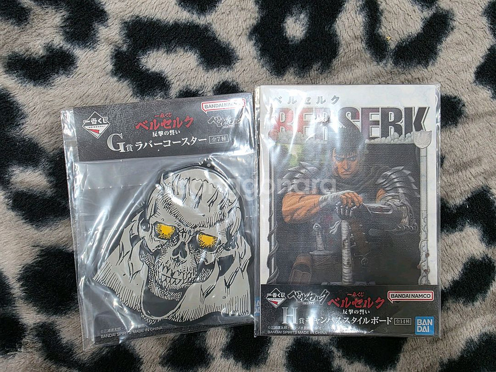 베르세르크 제일복권 G상 H상 일괄 판매--0