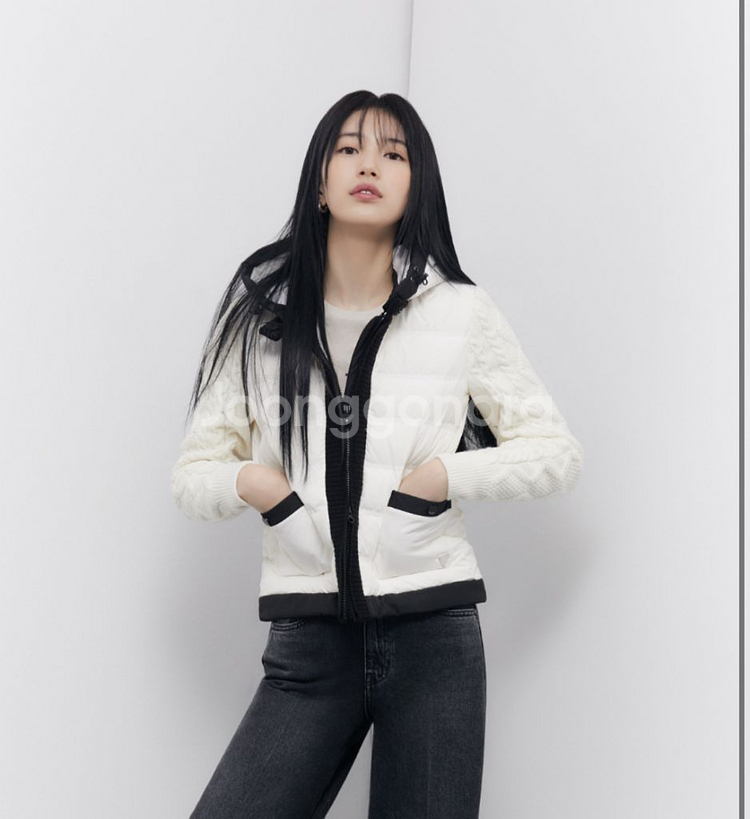 게스 여성 니트배색 하이브리드 다운 패딩 s--0