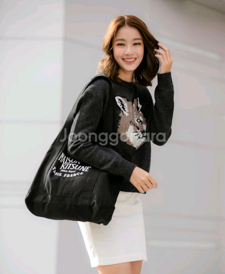 (1회착용)메종키츠네 여성 빅폭스 헤드 니트 스웨터--0