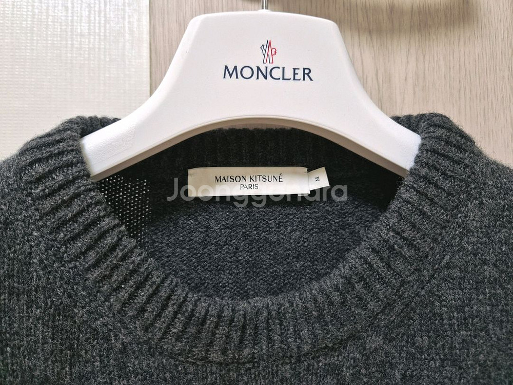 (1회착용)메종키츠네 여성 빅폭스 헤드 니트 스웨터--5