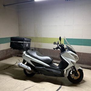 스즈키 버그만 125cc 이미지