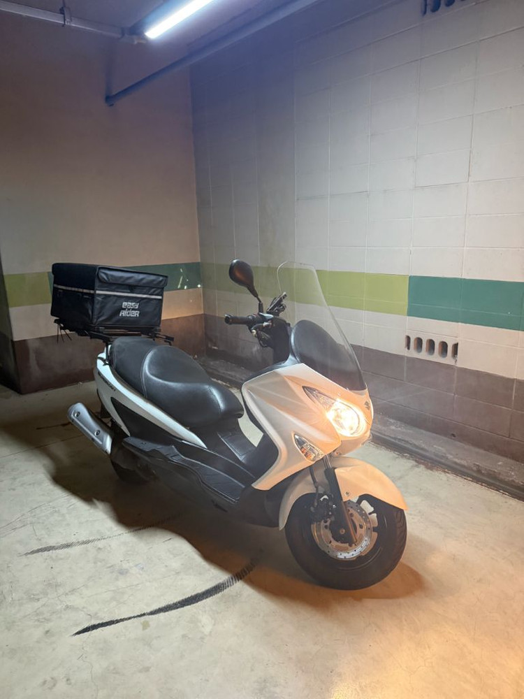 스즈키 버그만 125cc 이미지