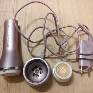 LG전자 프라엘 듀얼모션 클렌저 BCJ1V