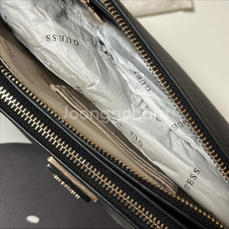 게스 듀얼 숄더백 블랙--3