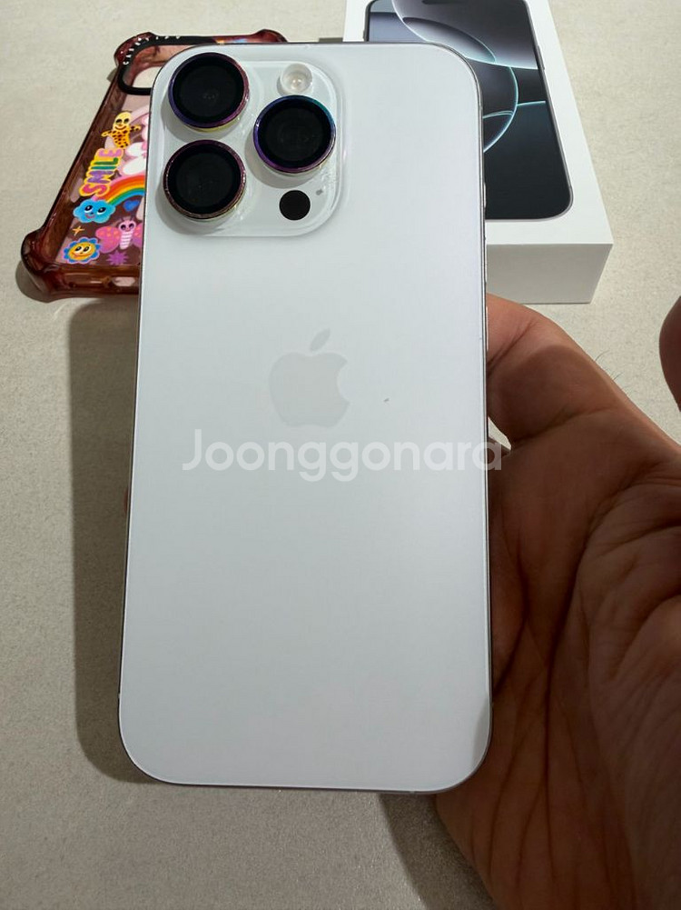 아이폰 16 Pro 화이트 256g 팝니다--11