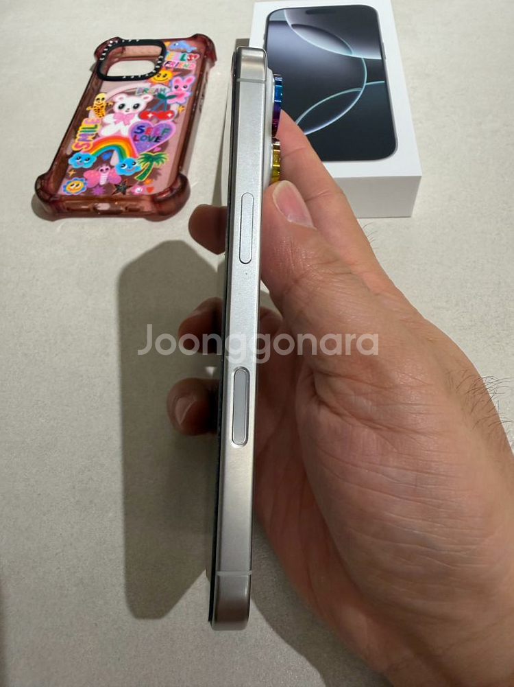 아이폰 16 Pro 화이트 256g 팝니다--10