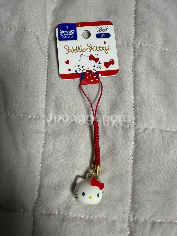 산리오 헬로키티 얼굴 방울 키링--0