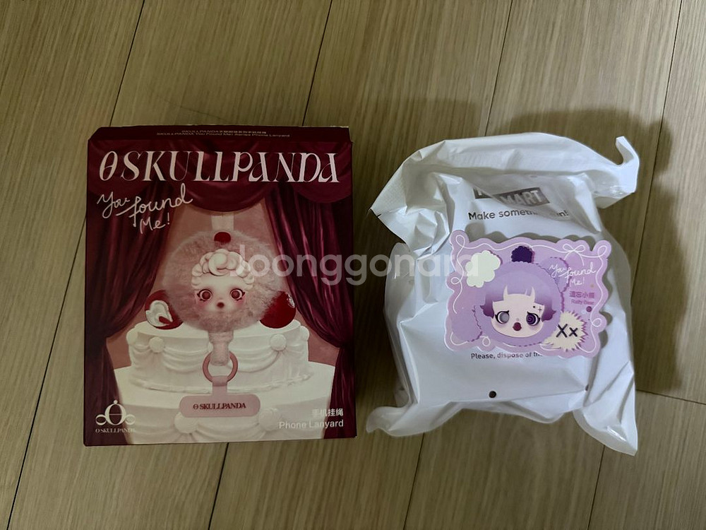 팝마트 스컬판다 날찾아봐 시리즈 크로스형 휴대폰 스트랩--0