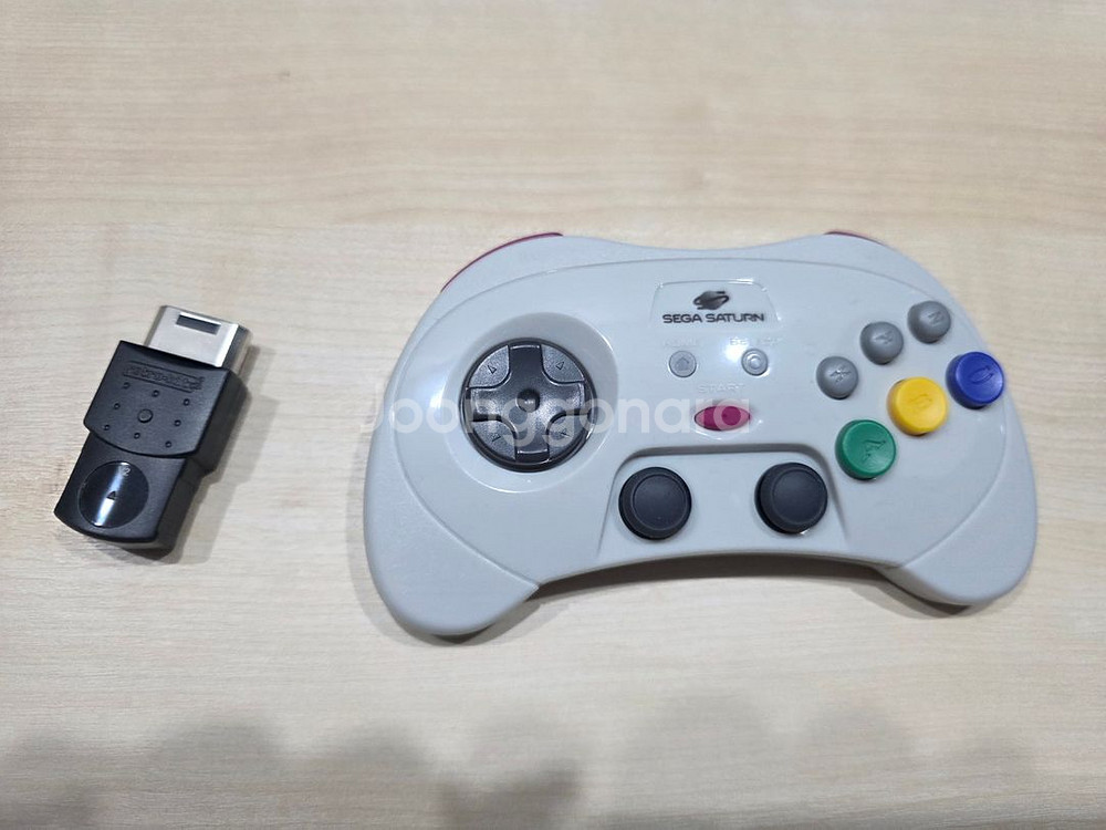 세가새턴 빅터 V-새턴 + Retrobit 무선컨트롤러--6
