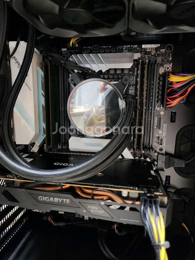 Phanteks ENTHOO LUXE 빅타워 케이스--2