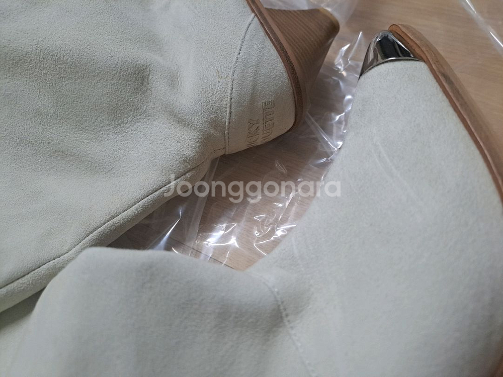 럭키슈에뜨 양가죽부츠--4