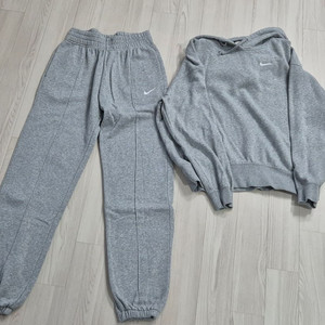 나이키 우먼스 스우시 로고 후드티S 스웨트팬츠XS 세트