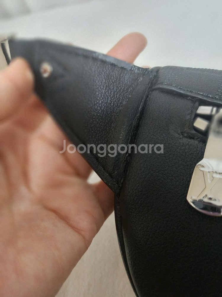 루이비통 힙색 크로스백--5