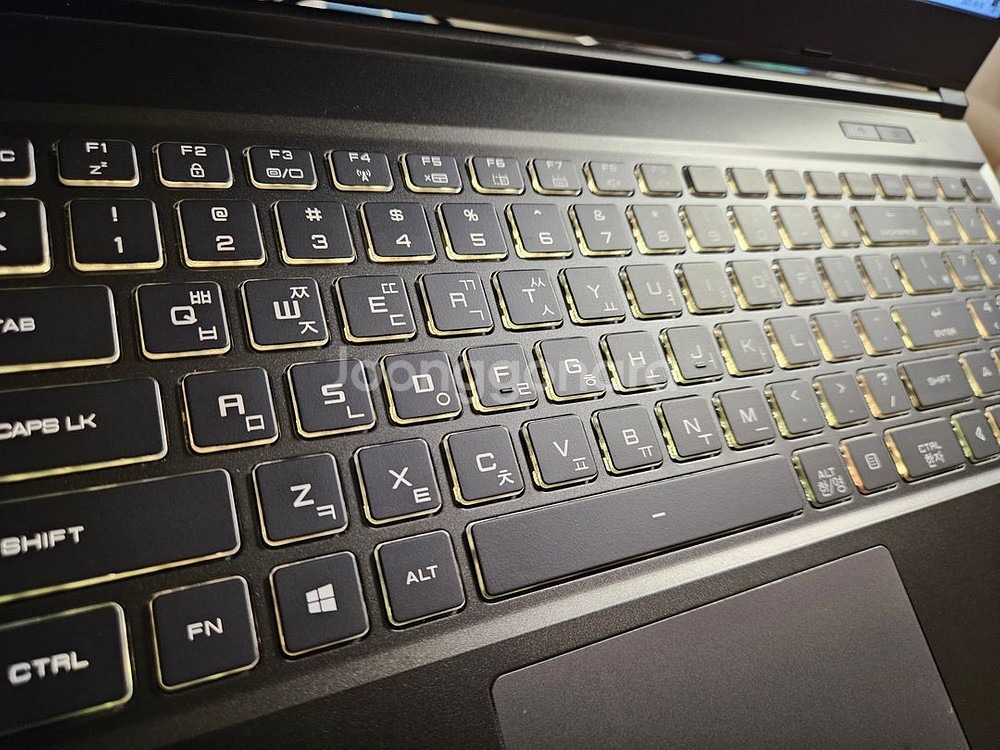 한성 게이밍북 라이젠7 rtx3060 16g 500gb--1